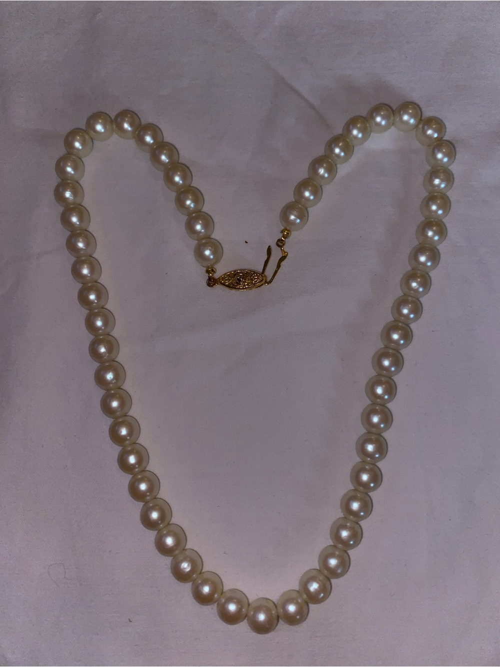 Elegant White Pearl Necklace with Gold Clasp